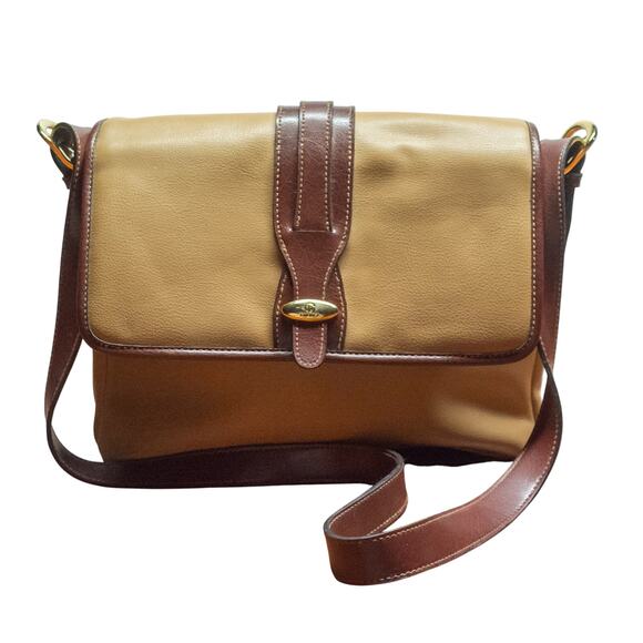 CL AMERICA Medium Tan Messenger Shoulder Bag Purse Roomy Handbag Faux Leather - Picture 1 of 8
